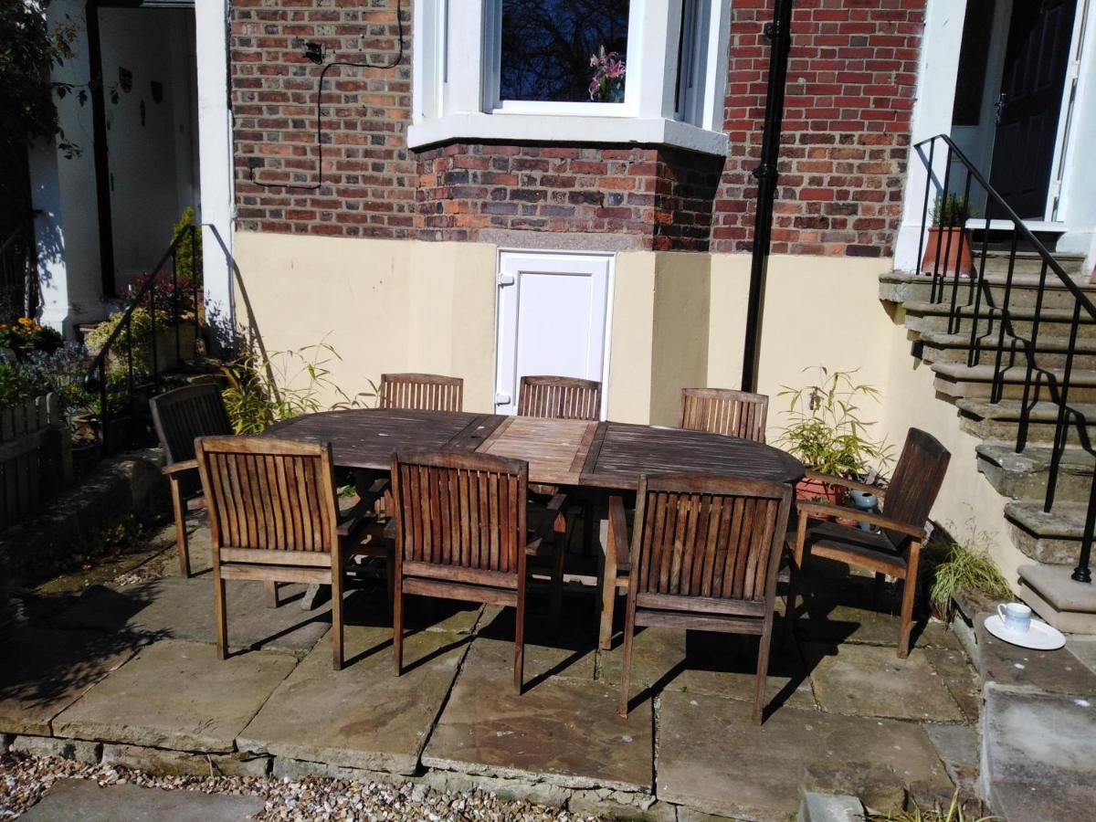 Deerness, 4Star Gold Award 2024, Whitby Villa Exterior foto